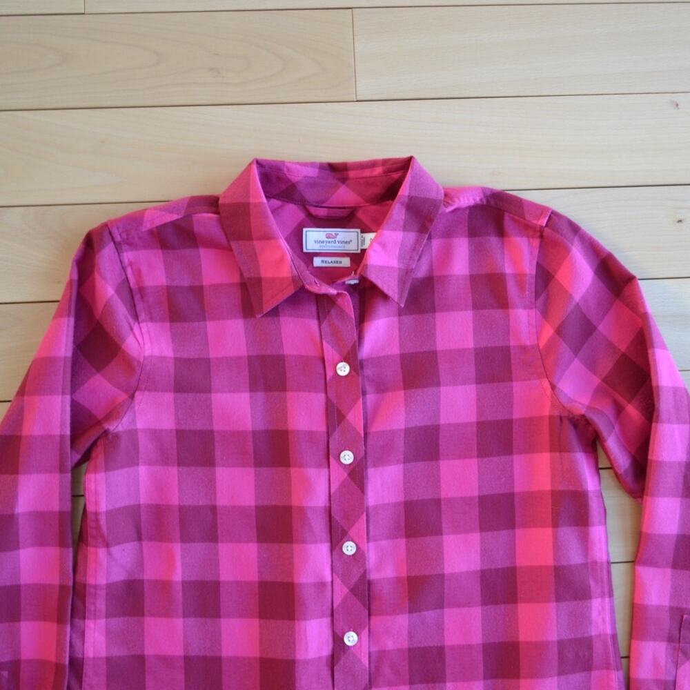 Vineyard Vines Performance Button Down Shirt Box … - image 2